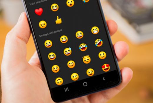 Facebook Luncurkan Emoji Bersuara, Begini Cara Pakainya! - GenPI.co