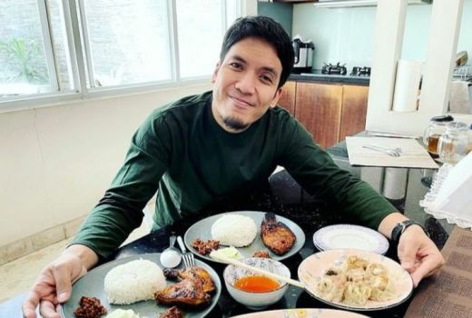 Desta Kritik Artis yang Pamer Sapi Korban ke Media Sosial - GenPI.co