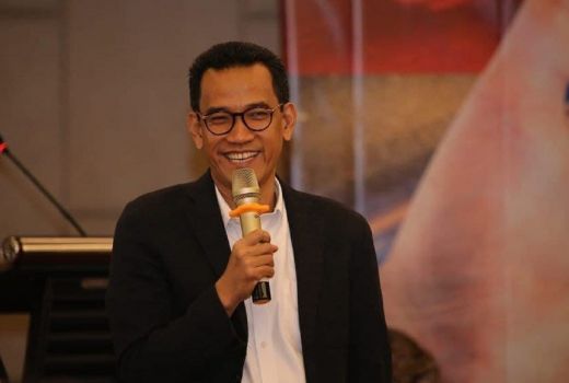 Pakar Hukum Refly Harun Sentil Istana, Menohok Banget - GenPI.co