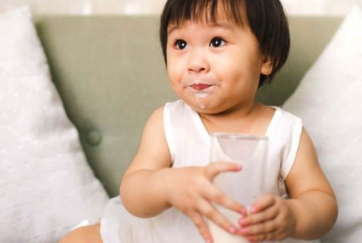 3 Tips Memilih Susu Formula untuk Mendukung Sistem Imun Anak - GenPI.co