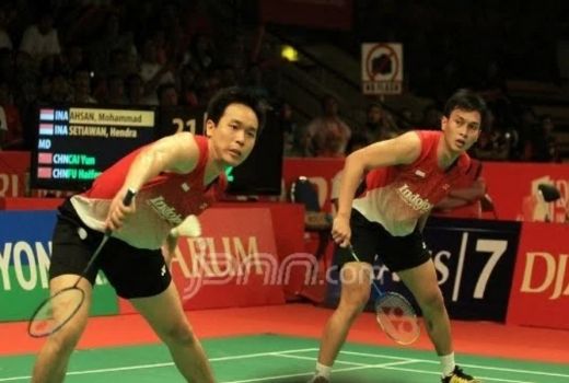 Di Atas Kertas, Pasangan Ahsan dan Hendra Lebih Superior - GenPI.co