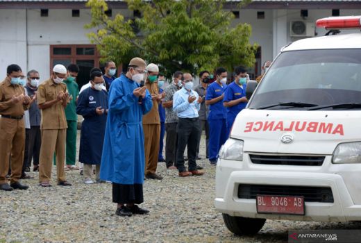 PB IDI Angkat Bicara Soal 640 Dokter Gugur, Mengejutkan - GenPI.co