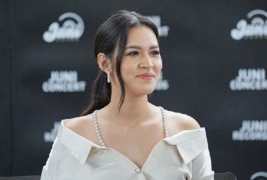 Raisa: Tak Ada Waktu Mengelap Air Mataku - GenPI.co