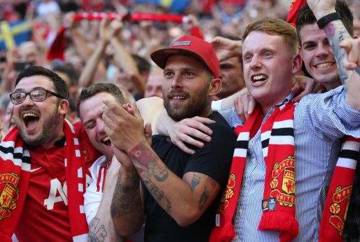 Manchester United Pesta Gol, Pogba Menggila di Kandang Young Boys - GenPI.co
