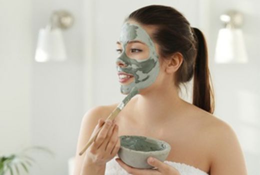 3 Rekomendasi Masker Organik Buat Kulit Sensitif, Harga Murah! - GenPI.co