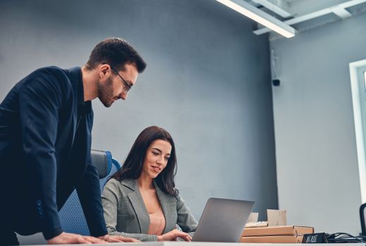 Tips Investasi dengan Modal Gaji UMR, Hasilnya Manis - GenPI.co