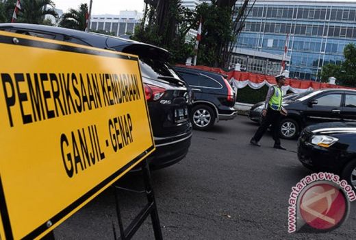 Pengumuman, Ganjil Genap Mulai Berlaku 12 Agustus - GenPI.co