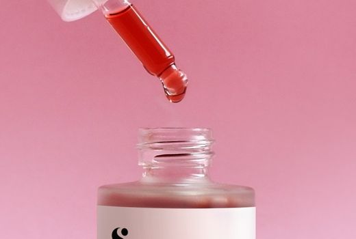 Somethinc AHA BHA PHA Peeling Solution Cerahkan Kulit Sekejap - GenPI.co