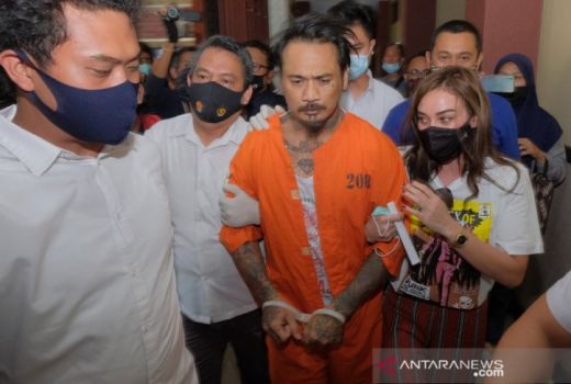 Jerinx SID Minta Berdamai, Adam Deni Beri Respon Mengejutkan - GenPI.co