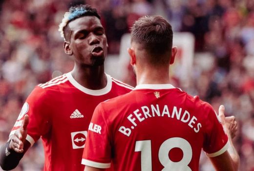 Hancurkan Leeds, Pogba dan Bruno Fernandes Cetak Rekor Gila - GenPI.co
