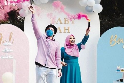Keluarga Salah Tebak, Atta dan Aurel Bakal Punya Baby Girl - GenPI.co