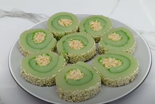 Tak Harus Bulat! Resep Moci Gulung Isi Kacang, Nikmat Banget - GenPI.co