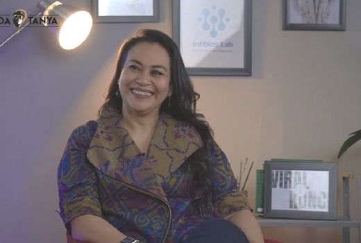 Zoya Amirin Bongkar Rahasia Cairan Pria Keluar di Luar, Ternyata - GenPI.co