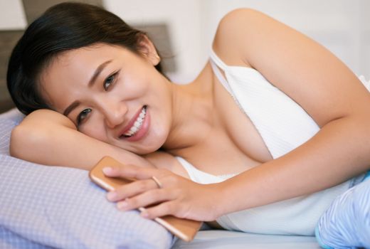 Mengoles Serum Ini Sebelum Begituan, Wanita Dijamin Cepat Klimaks - GenPI.co