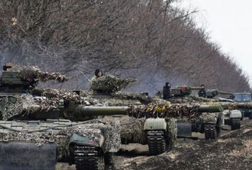 Tank Rusia Diparkir Dekat Perbatasan Afghanistan, Mau Invasi? - GenPI.co