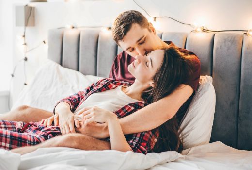 Istri Hamil Tua Maksa Minta Ditusuk, Aku pun Kewalahan, Ahhh.. - GenPI.co