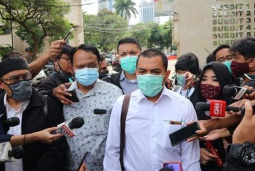 Aziz Yanuar Sindir Facebook Islamphobia Pendukung Pasukan Dajal - GenPI.co
