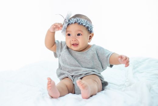 Inspirasi Nama Bayi Perempuan Jawa Ningrat, Elegan Banget! - GenPI.co