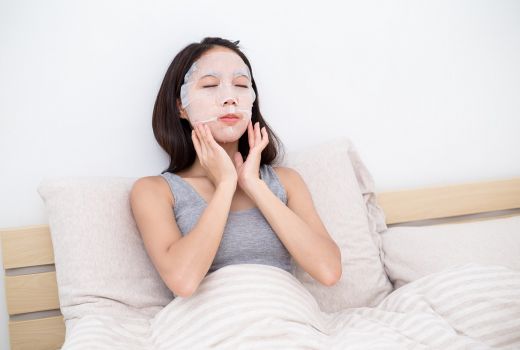 3 Efek Samping Kalau Kamu Pakai Masker Wajah Setiap Hari - GenPI.co