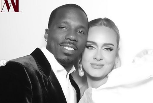 Adele Unggah Foto Bareng Pacar Baru Nih, Cie.. - GenPI.co