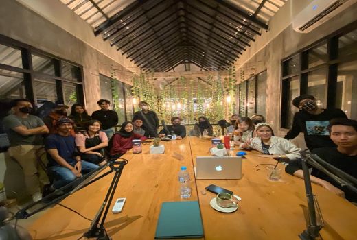 Komunitas Bahasa Inggris, Jendela Informasi Dunia - GenPI.co