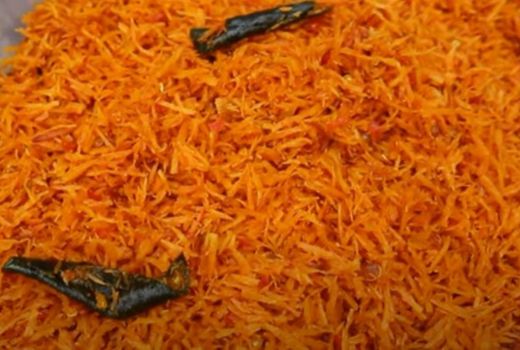 Resep Serundeng Pedas Manis Gurih, Mantap Banget! - GenPI.co
