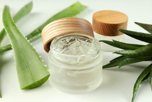 Oles Gel Lidah Buaya Khasiatnya Mantap, Wanita Dibikin Ketagihan - GenPI.co