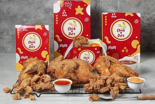 Menu Wholy Chick di Resto Ini Bikin Pelanggan Keluar Masuk - GenPI.co