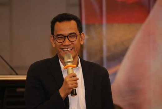 Ruhut Sitompul Sentil Refly Harun, Isinya Menohok - GenPI.co