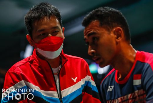 Tommy Sugiarto vs Momota, BWF Ingin Ada Magis Hendra Setiawan - GenPI.co