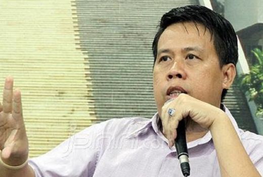 Ucok Prediksi Pengusaha Akan Warnai Politik Uang di Pilpres 2024 - GenPI.co