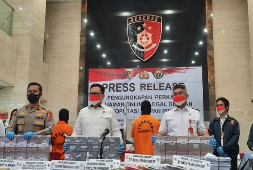 Edan, Pelaku WNA China Punya 95 Pinjol Ilegal - GenPI.co