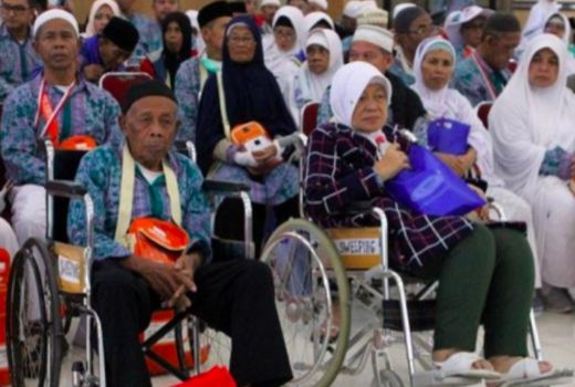 Umrah Dibuka Kembali - Antusias Jemaah Kian Meningkat - GenPI.co