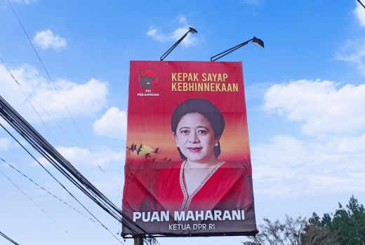 Baliho Puan Maharani Bertebaran di Semeru, PDIP Buka Suara - GenPI.co