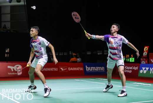 Lewat 2 Set, Fajar/Rian Bungkam Leo/Daniel di Indonesia Open 2021 - GenPI.co