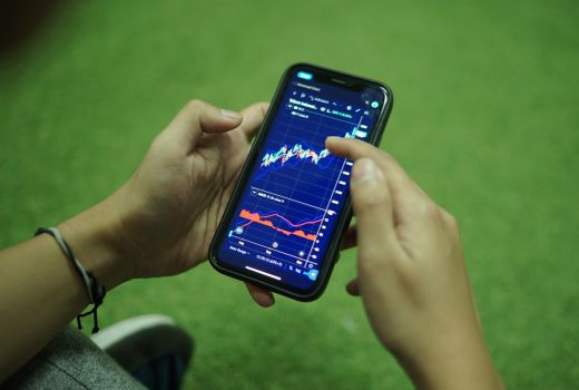 Cara Menggunakan TradingView untuk Memilih Koin Terbaik, Para Trader Wajib Simak - GenPI.co