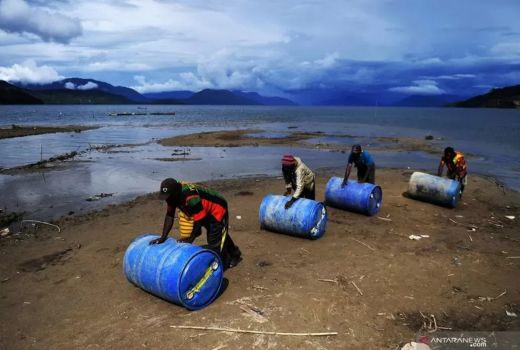 Harga Pertalite di Jayawijaya Papua Rp 50 Ribu Per Liter - GenPI.co