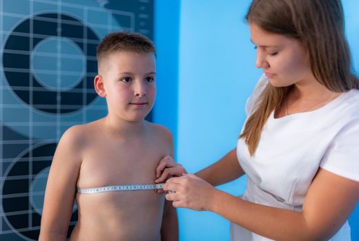 Khawatir Badan Anak Kurus, Bunda Lakukan 3 Cara - GenPI.co