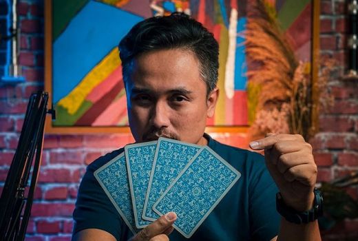 Denny Darko Ramal Hubungan Nathalie Holscher dan Frans Faisal, Hasilnya Mengejutkan - GenPI.co