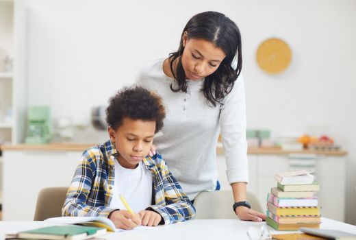 Sebelum Anak Ikut Homeschooling, Orang Tua Perlu Tahu 3 Persiapan - GenPI.co