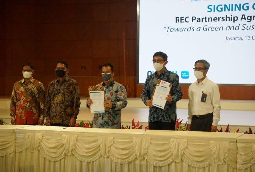 Kurangi Emisi Gas Rumah Kaca, UNIQLO Pakai Energi Terbarukan PLN - GenPI.co