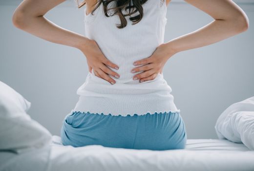 Ini Penyebab dan Cara Atasi Nyeri Tulang Belakang Menurut Dokter - GenPI.co