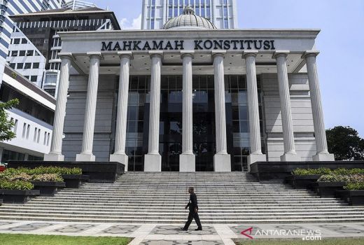 Lawan Oligarki, Gugatan Presidential Threshold ke MK Sudah Tepat - GenPI.co