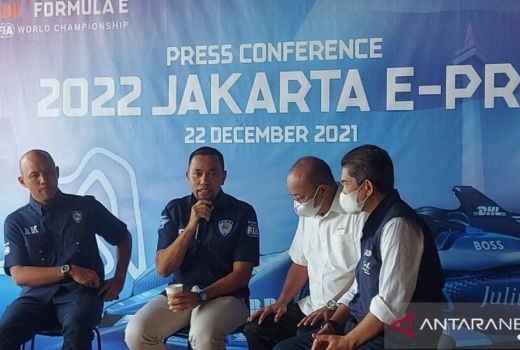 Ahmad Sahroni Menolak Rencana Kapolda Pinjam Sirkuit Formula E - GenPI.co