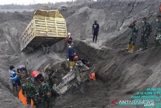 Instruksi Tri Rismaharini Tegas, Siapkan Kampung Siaga Bencana - GenPI.co