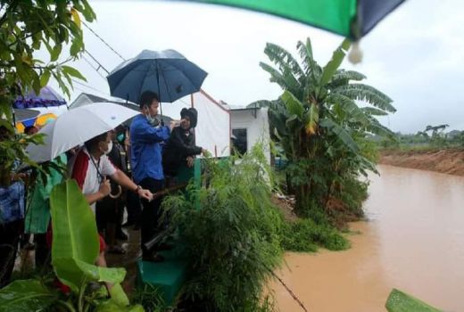 Pemko Batam Tinjau Lokasi Banjir, Solusi Tengah Dibahas - GenPI.co