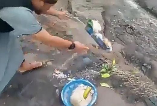 Tanggapi Penendang Sesajen, Aziz Yanuar Minta Utamakan Akidah - GenPI.co
