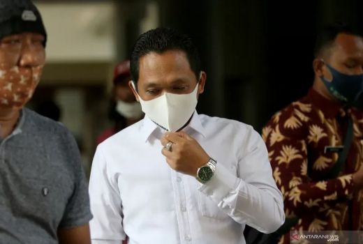 Sesajen Semeru Ditendang, Bupati Lumajang Ungkap Pelaku - GenPI.co