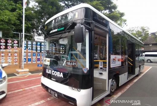 Bus Low Deck Ramah Difabel Mulai Diuji Coba di Solo - GenPI.co