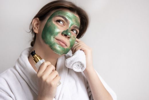 Kulit Glowing Saat Bangun Tidur, 4 Sleeping Mask Solusinya - GenPI.co